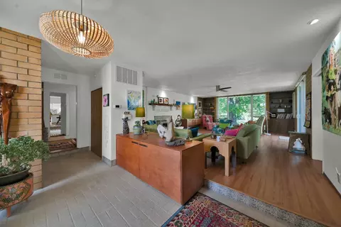 Entry Way - 225 Howell Ave, Red Bluff, CA 96080 photo 1 of 6
