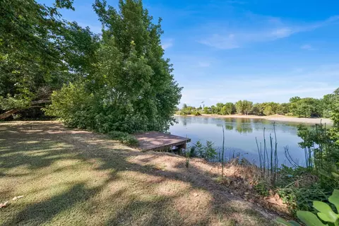 View/Area - 225 Howell Ave, Red Bluff, CA 96080 photo 1 of 13