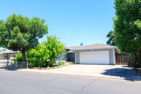 Exterior - 1520 Virlee, Modesto, CA 95355 photo 2 of 8