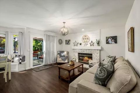 Living - 159 Northridge Dr, Grass Valley, CA 95945 photo 2 of 3