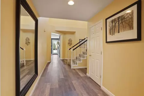 Entry Way - 2452 Amatchi Dr, Tracy, CA 95304 photo 4 of 12
