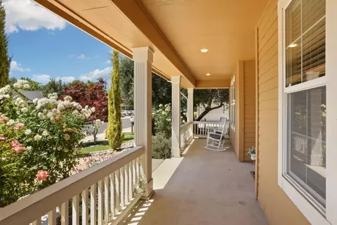 Exterior - 2452 Amatchi Dr, Tracy, CA 95304 photo 6 of 10