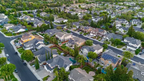 View/Area - 2452 Amatchi Dr, Tracy, CA 95304 photo 7 of 13