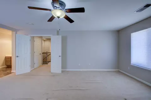 Bedroom - 346 Goshawk Ct, Patterson, CA 95363 photo 2 of 10