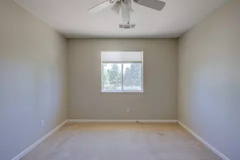 Bedroom - 346 Goshawk Ct, Patterson, CA 95363 photo 9 of 10