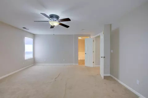 Bedroom - 346 Goshawk Ct, Patterson, CA 95363 photo 3 of 10