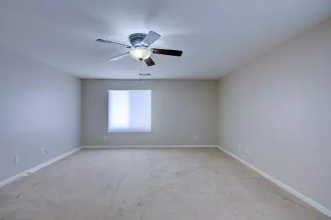 Bedroom - 346 Goshawk Ct, Patterson, CA 95363 photo 1 of 10