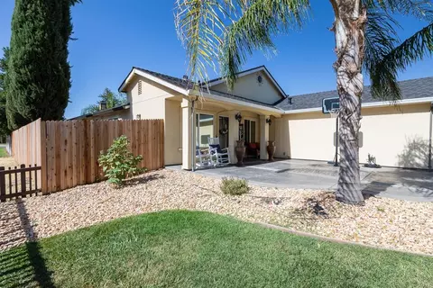 1624 Rodeo Way, Olivehurst, CA 95961 photo 4