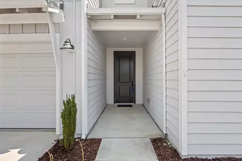 744 Silo St, Folsom, CA 95630 photo 3