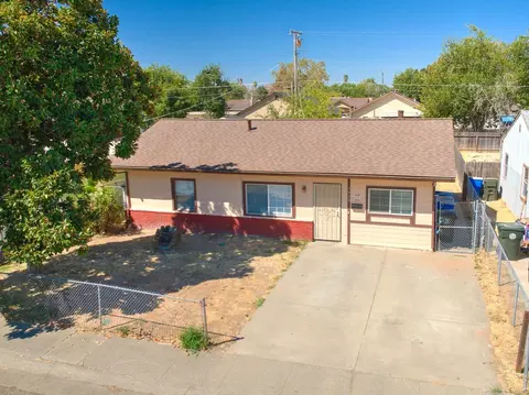 3929 Elm St, Sacramento, CA 95838