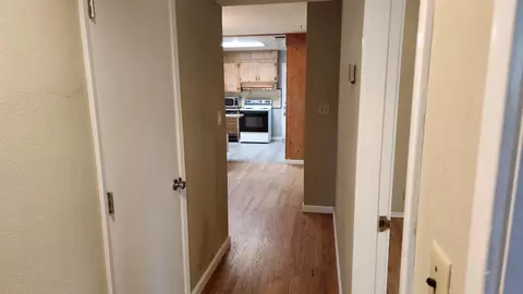Entry Way - 1539 Mendota Way, Carmichael, CA 95608 photo 3 of 3