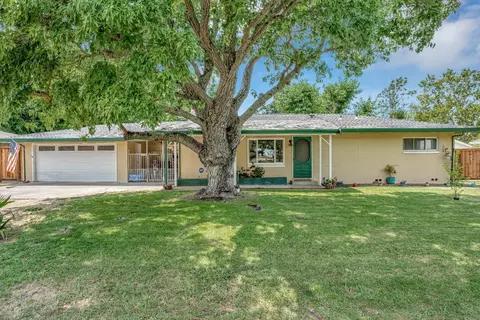 Exterior - 1539 Mendota Way, Carmichael, CA 95608 photo 2 of 31