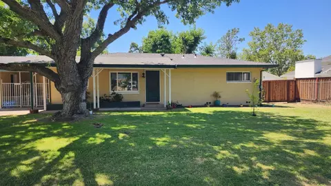 Exterior - 1539 Mendota Way, Carmichael, CA 95608 photo 26 of 31