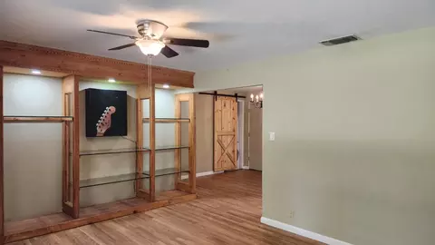 Living - 1539 Mendota Way, Carmichael, CA 95608 photo 6 of 6