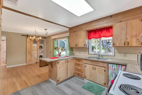Kitchen - 1539 Mendota Way, Carmichael, CA 95608 photo 1 of 5