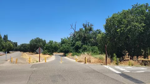 Exterior - 1539 Mendota Way, Carmichael, CA 95608 photo 30 of 31