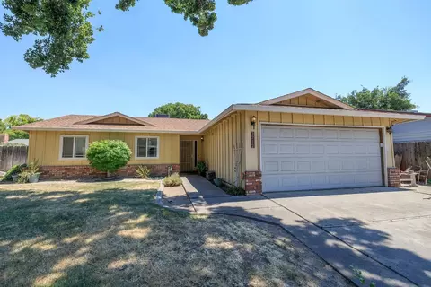 3712 Ghia Ct, Modesto, CA 95356 photo 2