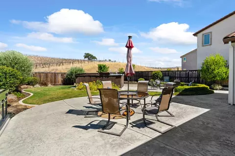 21113 Varietal Ct, Patterson, CA 95363 photo 32