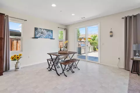 21113 Varietal Ct, Patterson, CA 95363 photo 17