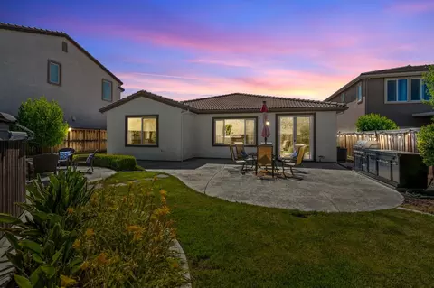 21113 Varietal Ct, Patterson, CA 95363 photo 5