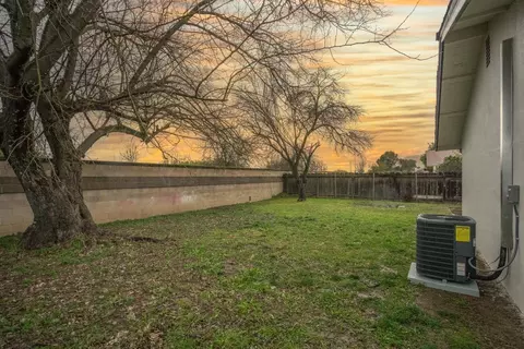 4382 Twain Dr, Olivehurst, CA 95961 photo 25