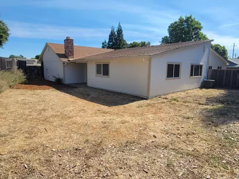 8317 Deville Oaks Way, Citrus Heights, CA 95621 photo 25