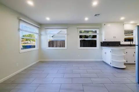 358 N Berkeley Ave, Turlock, CA 95380 photo 9
