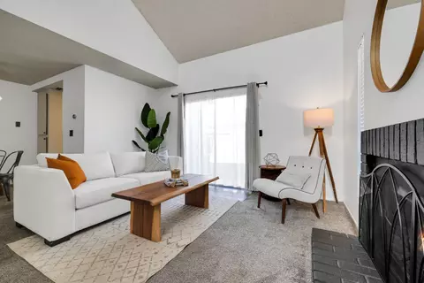 1675 Vernon St #27, Roseville, CA 95678