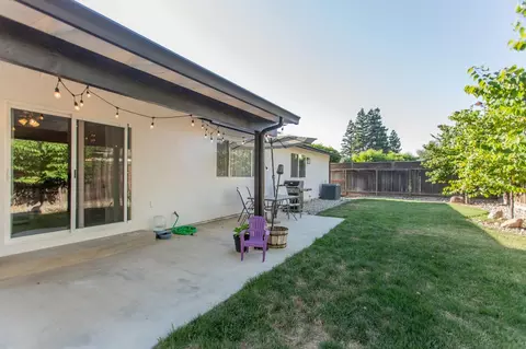 1120 Nut Tree Ln, Modesto, CA 95355 photo 29
