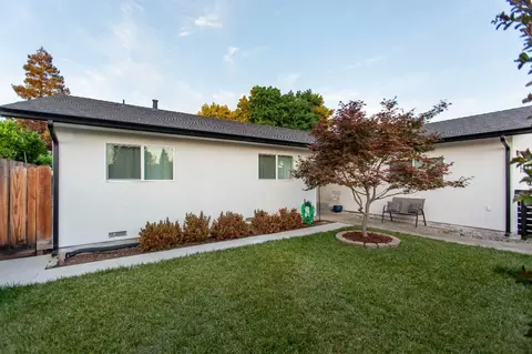 1120 Nut Tree Ln, Modesto, CA 95355 photo 3