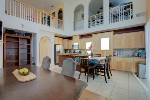 733 Chandon, Merced, CA 95348 photo 22