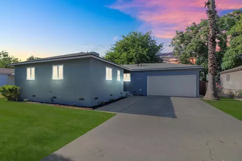 1921 Evergreen Ave, Modesto, CA 95350 photo 1