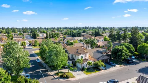 View/Area - 2316 Lovers Point Ln, Modesto, CA 95356 photo 2 of 5