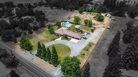 View/Area - 8718 Dillard Rd, Wilton, CA 95693 photo 1 of 8