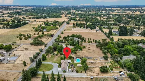 View/Area - 8718 Dillard Rd, Wilton, CA 95693 photo 6 of 8
