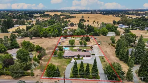 View/Area - 8718 Dillard Rd, Wilton, CA 95693 photo 2 of 8