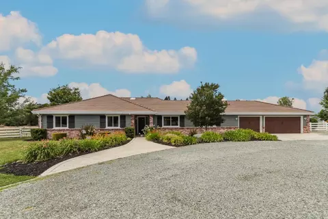 Exterior - 8718 Dillard Rd, Wilton, CA 95693 photo 2 of 20