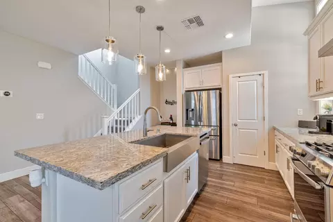 669 Silo St, Folsom, CA 95630 photo 10