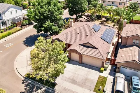 376 Glenbrook Dr, Tracy, CA 95377 photo 50