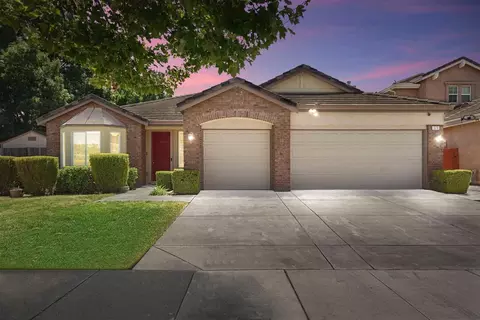 376 Glenbrook Dr, Tracy, CA 95377 photo 2