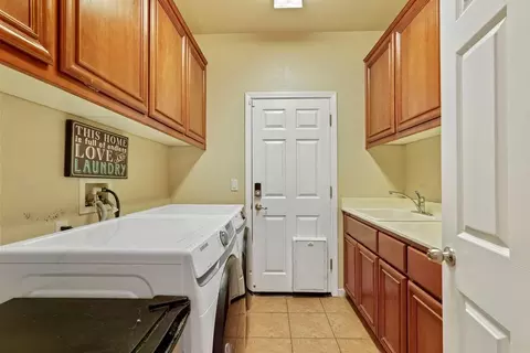 376 Glenbrook Dr, Tracy, CA 95377 photo 24