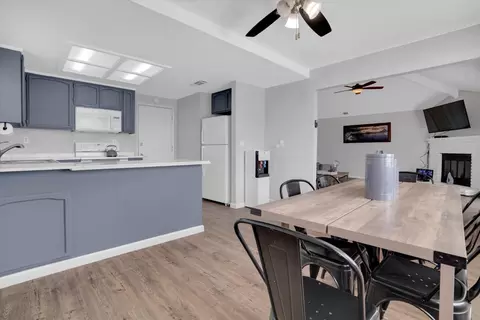 Dining - 1813 Walpole, Modesto, CA 95358 photo 2 of 3