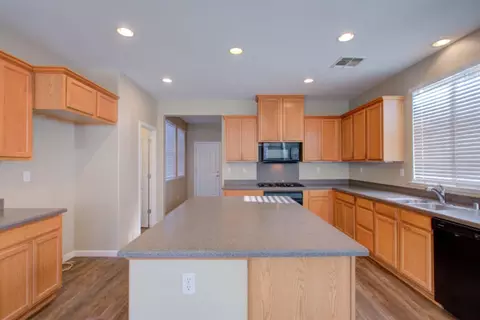 1106 Gaugin Way, Patterson, CA 95363 photo 23