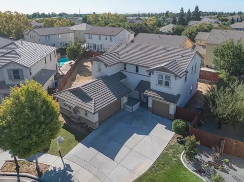 1106 Gaugin Way, Patterson, CA 95363 photo 11