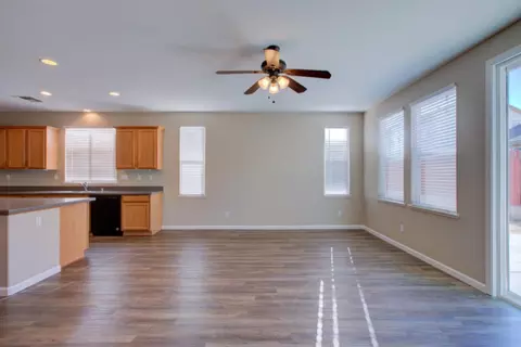 1106 Gaugin Way, Patterson, CA 95363 photo 18