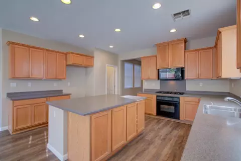 1106 Gaugin Way, Patterson, CA 95363 photo 24