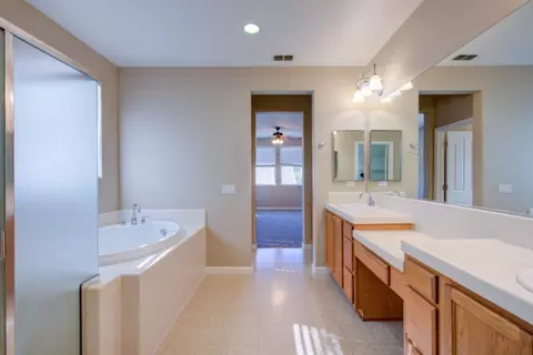 1106 Gaugin Way, Patterson, CA 95363 photo 45