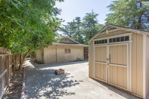 2343 Westminster Dr, Modesto, CA 95355 photo 8