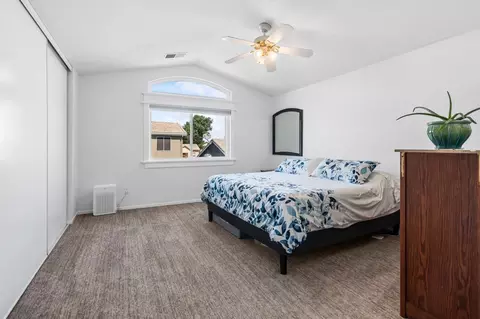 Bedroom - 1285 Sunpeak Ln, Tracy, CA 95376 photo 3 of 4