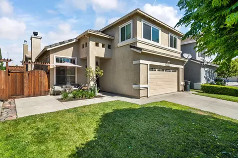 Exterior - 1285 Sunpeak Ln, Tracy, CA 95376 photo 3 of 6
